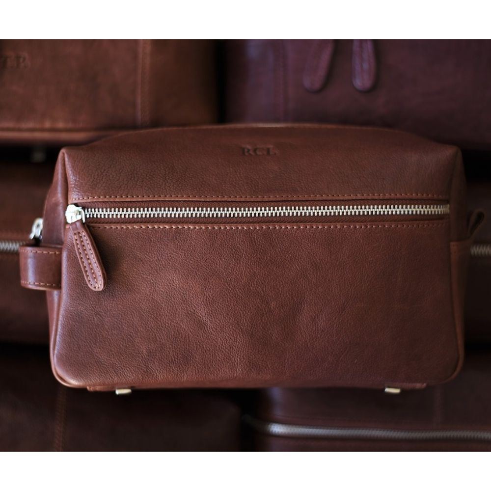 Personalized leather toiletry bag - Dopp kit bag for him