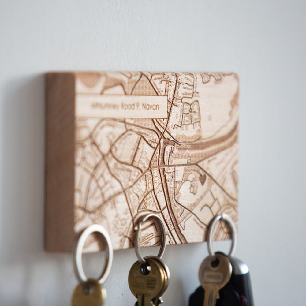 Personalized Magnetic Key Holder With Location For Family, Couple
