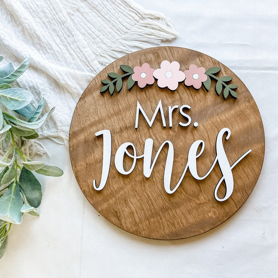 Personalized Wooden Teacher Name Door Round Sign - Gift For Teacher