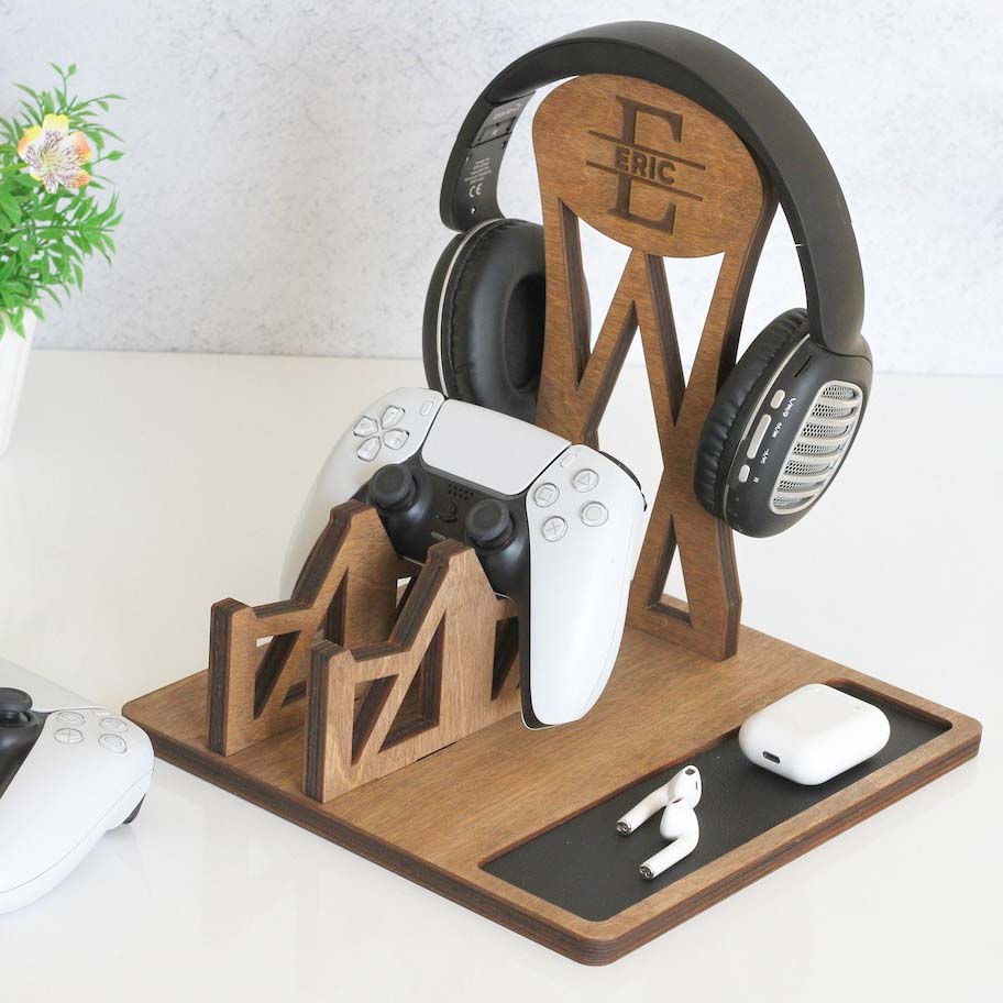 Controller Holder and Headphone Holder - Gift for Gamer