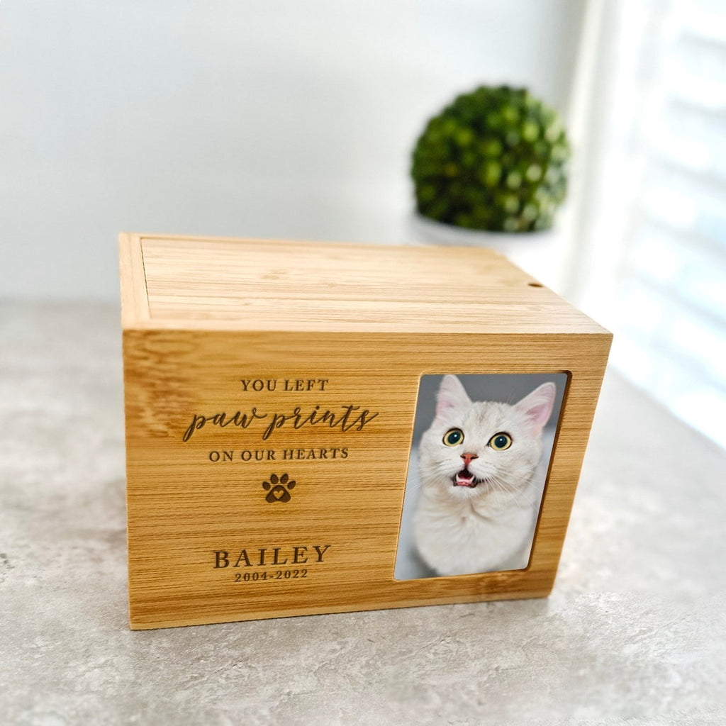 Personalized Pet Urn for Dogs and Cats