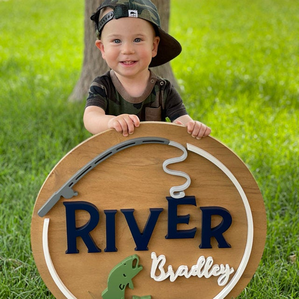 Personalized Fishing Themed Nursery Sign - Fish wooden Name Sign