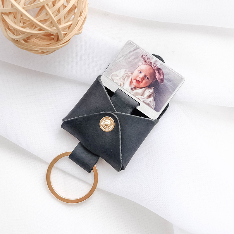 Personalized Pop Up Photo Leather Keychain - Handmade Father's Day Gift