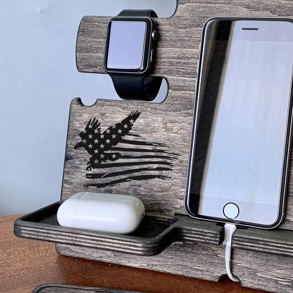 Docking Station, Independence Day 4th of July Engraving - My Gift Stories