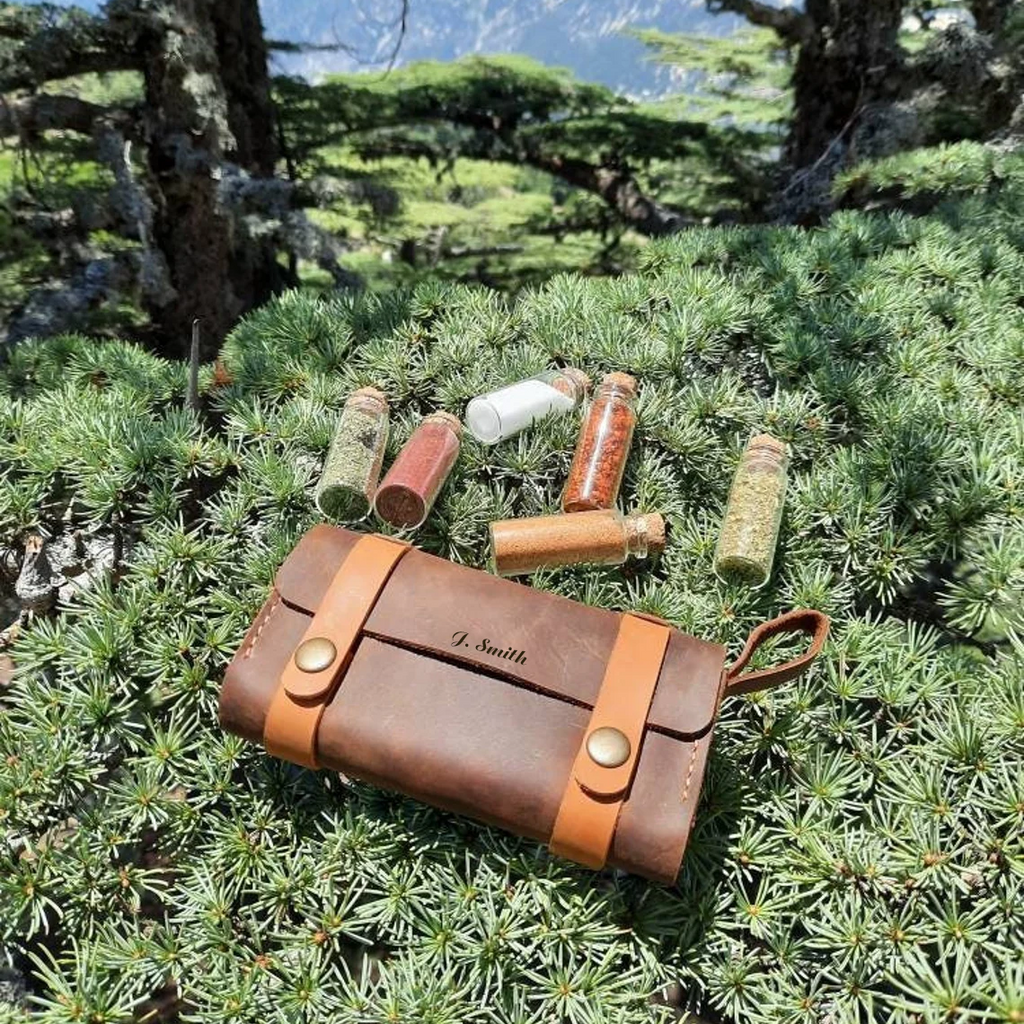 Handmade Leather Camping Spice Kit - Backpack Spice Pouch
