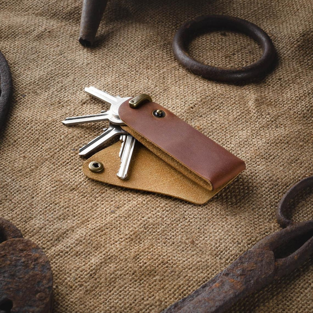 key holder, leather keychain, keychain, leather gift