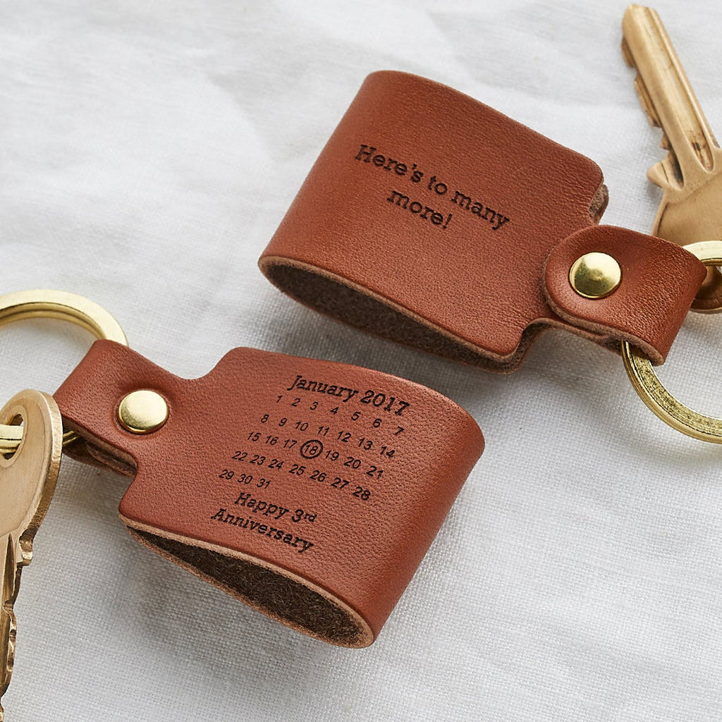 Personalised Leather Calendar Date Keychain - Anniversary Gift for Him Her