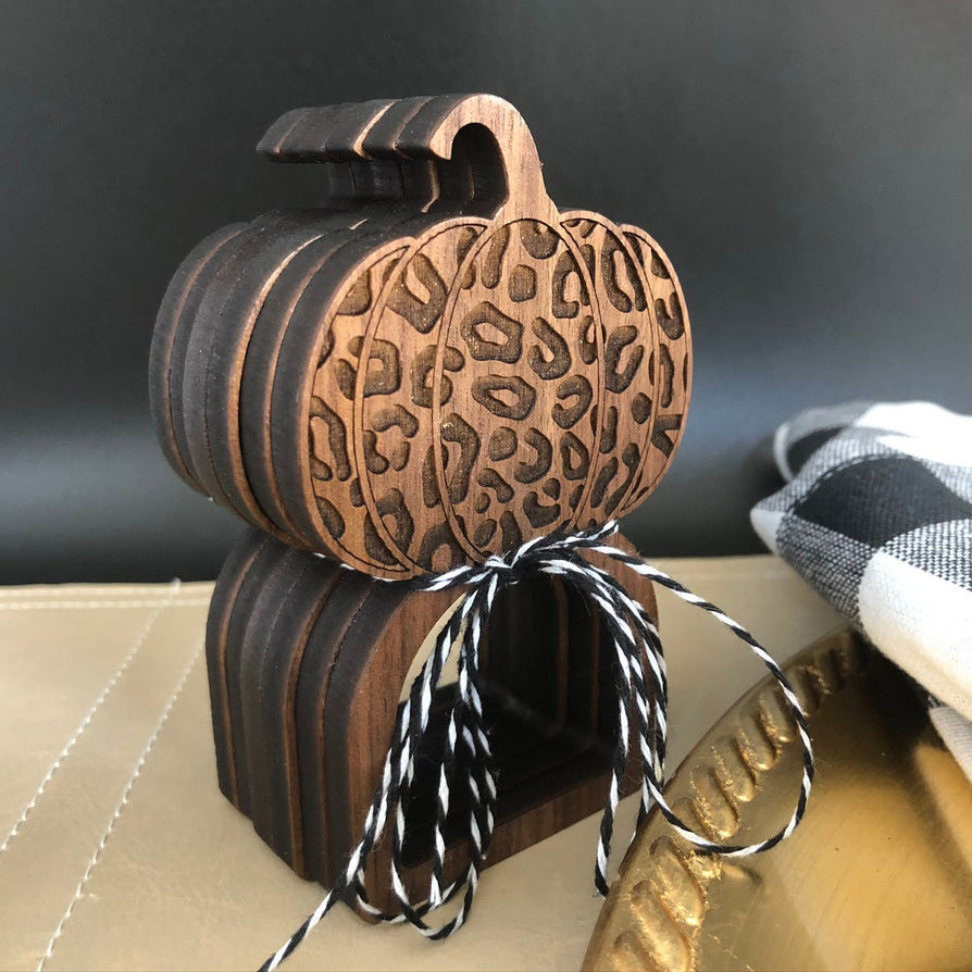 Thanksgiving Napkin Rings | Pumpkin Napkin Ring | Autumn Leaf | Personalized and Engraved Napkin Ring